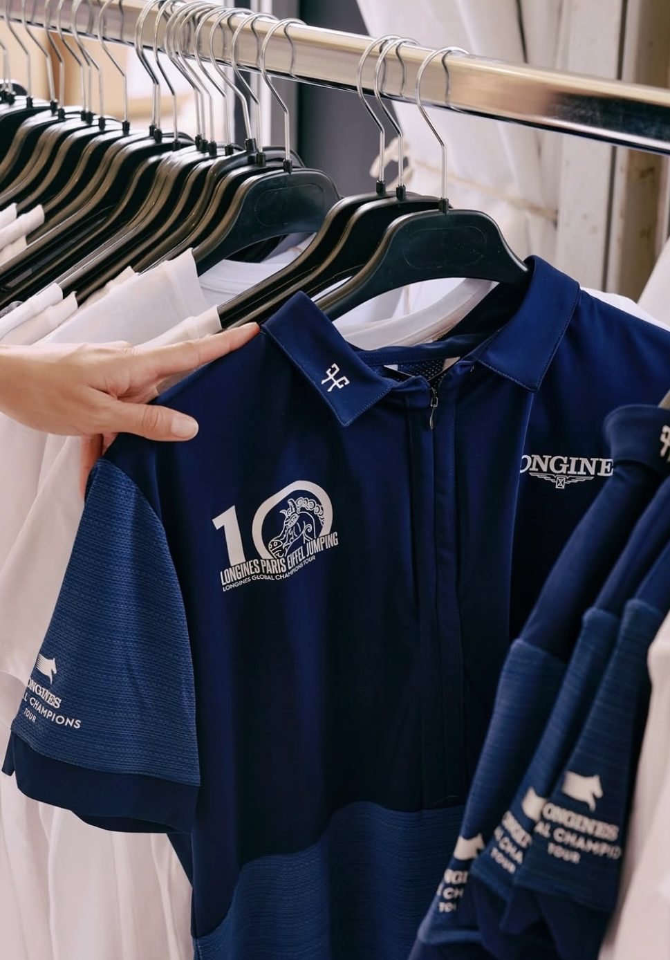 Polos de la collection Horse Pilot x Longines Paris Eiffel Jumping